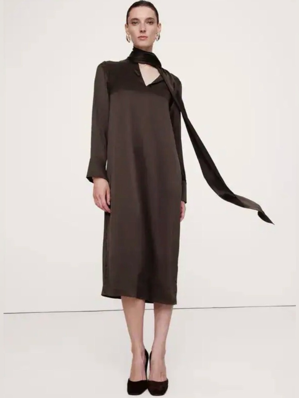NWT Banana Republic XL 💯 Silk Tie Neck MIdi Dress Brown